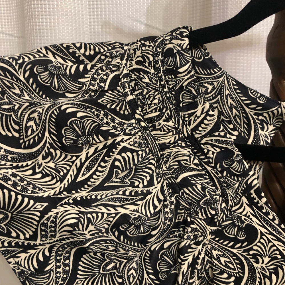 Anthropologie Black and Cream Patterned Jumpsuit - Picture 4 of 7